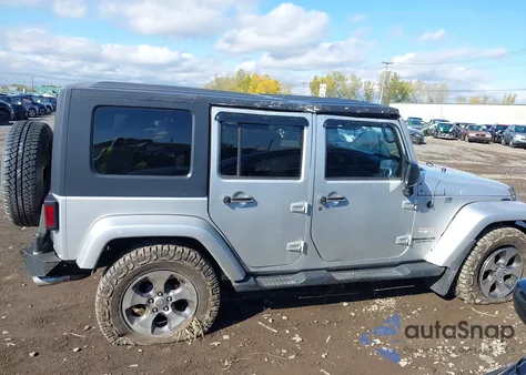 2008 Jeep Wrangler Unlimited Sahara из США, поврежденный, VIN 1J4GA59188L634388